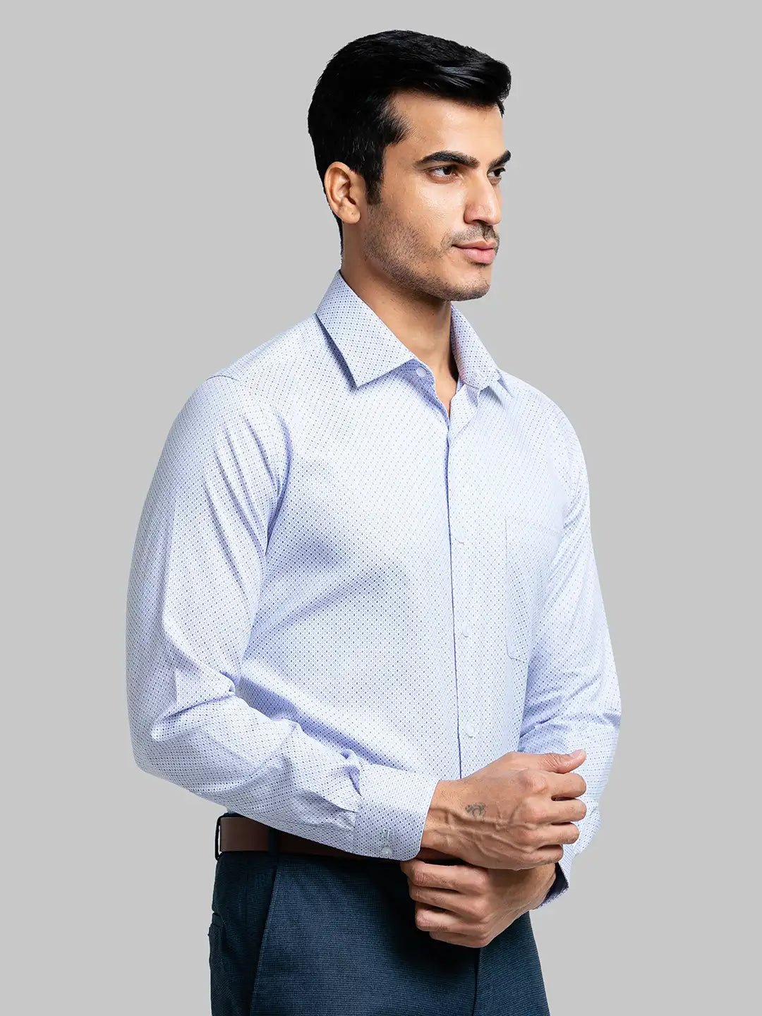 Men Slim Fit Medium Blue Shirt