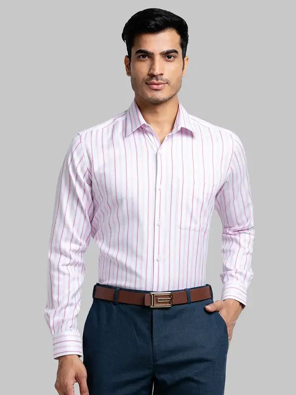 Men Contemporary Fit Blue Shirt
