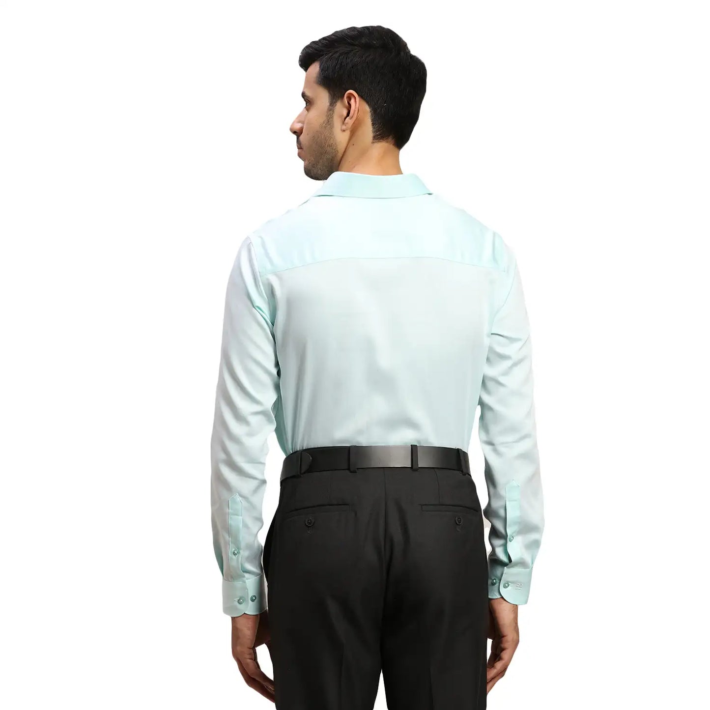 Men Red Contemporary Fit Solid Cotton Cut Collar Shirts