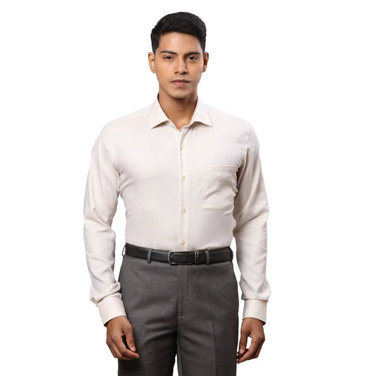 Men Green Contemporary Fit Structure Cotton Cut Collar Shirts