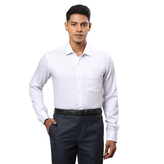 Men Green Contemporary Fit Checks Cotton Cut Collar Shirts