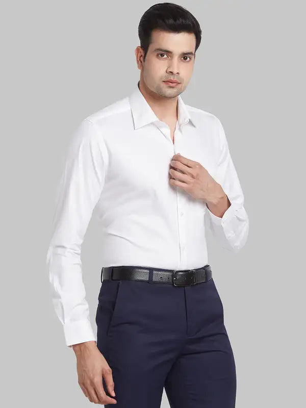 Men Contemporary Fit White Shirt