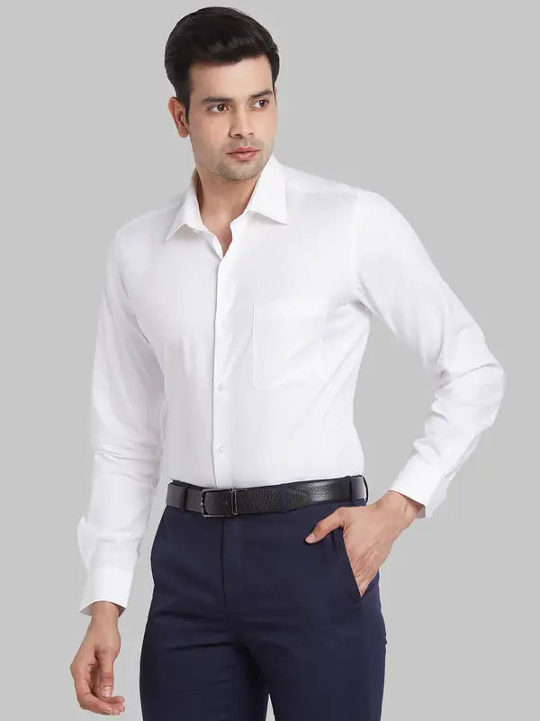 Men Contemporary Fit White Shirt