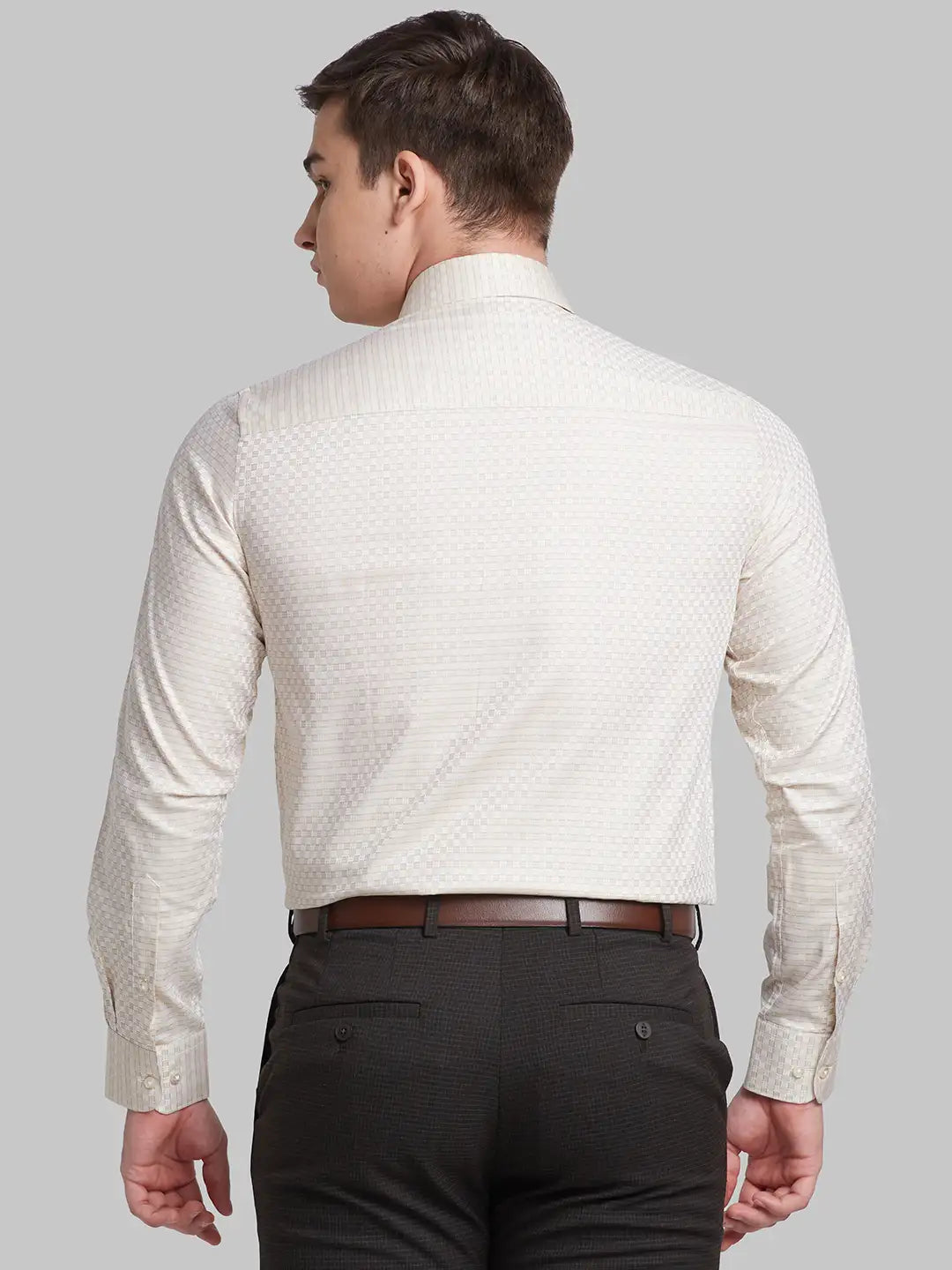 Men Blue Contemporary Fit Structure  Cotton   Shirts