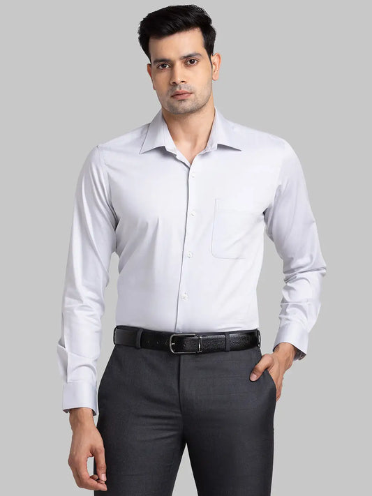 Raymond Men Red Solid Contemporary Fit Cotton Blend Shirt