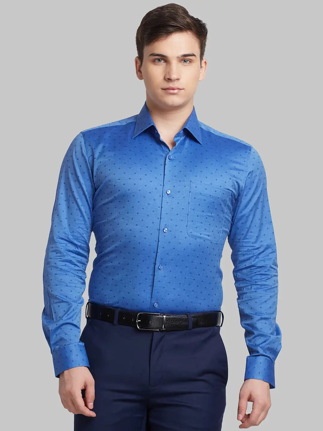 Men Green Contemporary Fit Structure  Cotton   Shirts