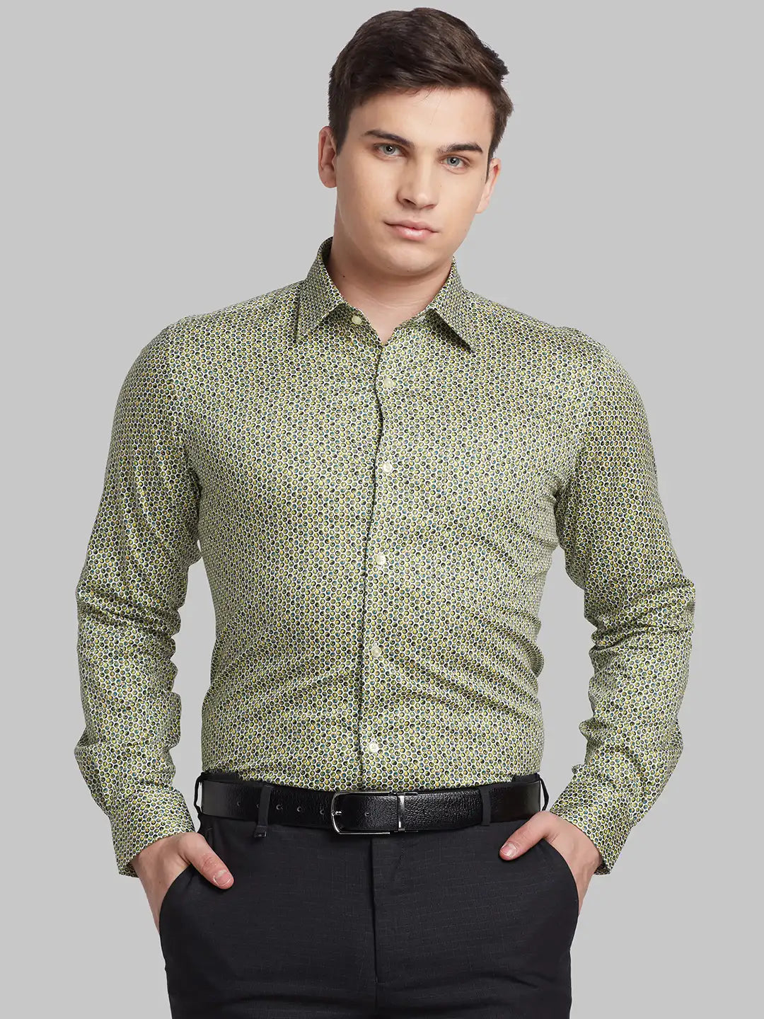 Men Contemporary Fit Green Shirt