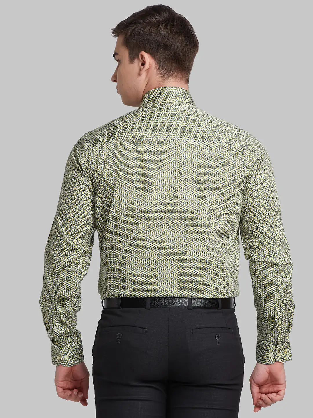 Men Contemporary Fit Green Shirt