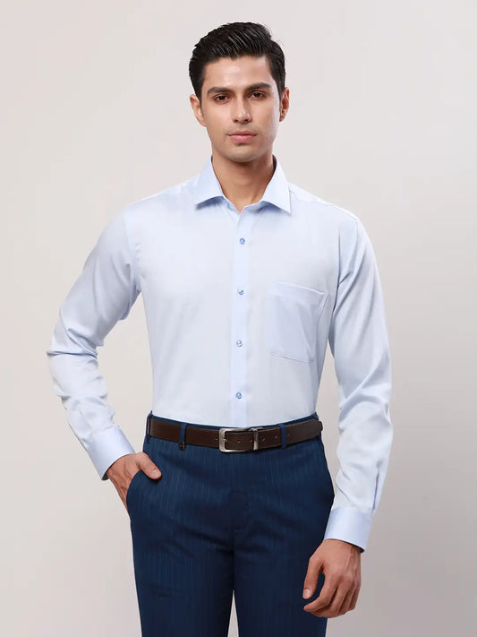 Raymond Men Green Solid Contemporary Fit Cotton Cutaway Collar Shirt