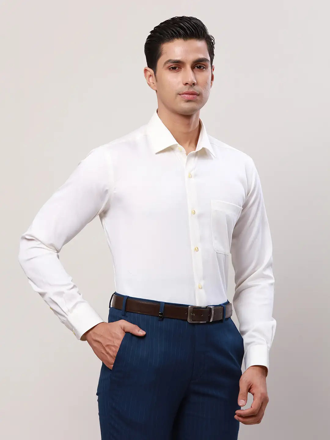 Raymond Men White Structure Regular Fit Cotton Cutaway Collar Shirt