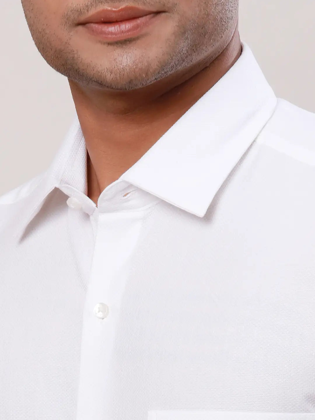 Raymond Men Black Structure Regular Fit Cotton Cutaway Collar Shirt