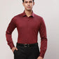 Raymond Men Green Structure Contemporary Fit Cotton Cutaway Collar Shirt