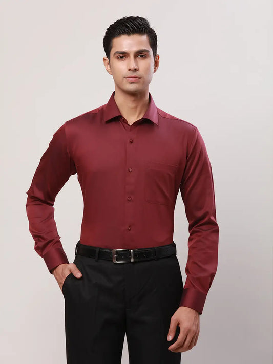 Raymond Men Green Structure Contemporary Fit Cotton Cutaway Collar Shirt