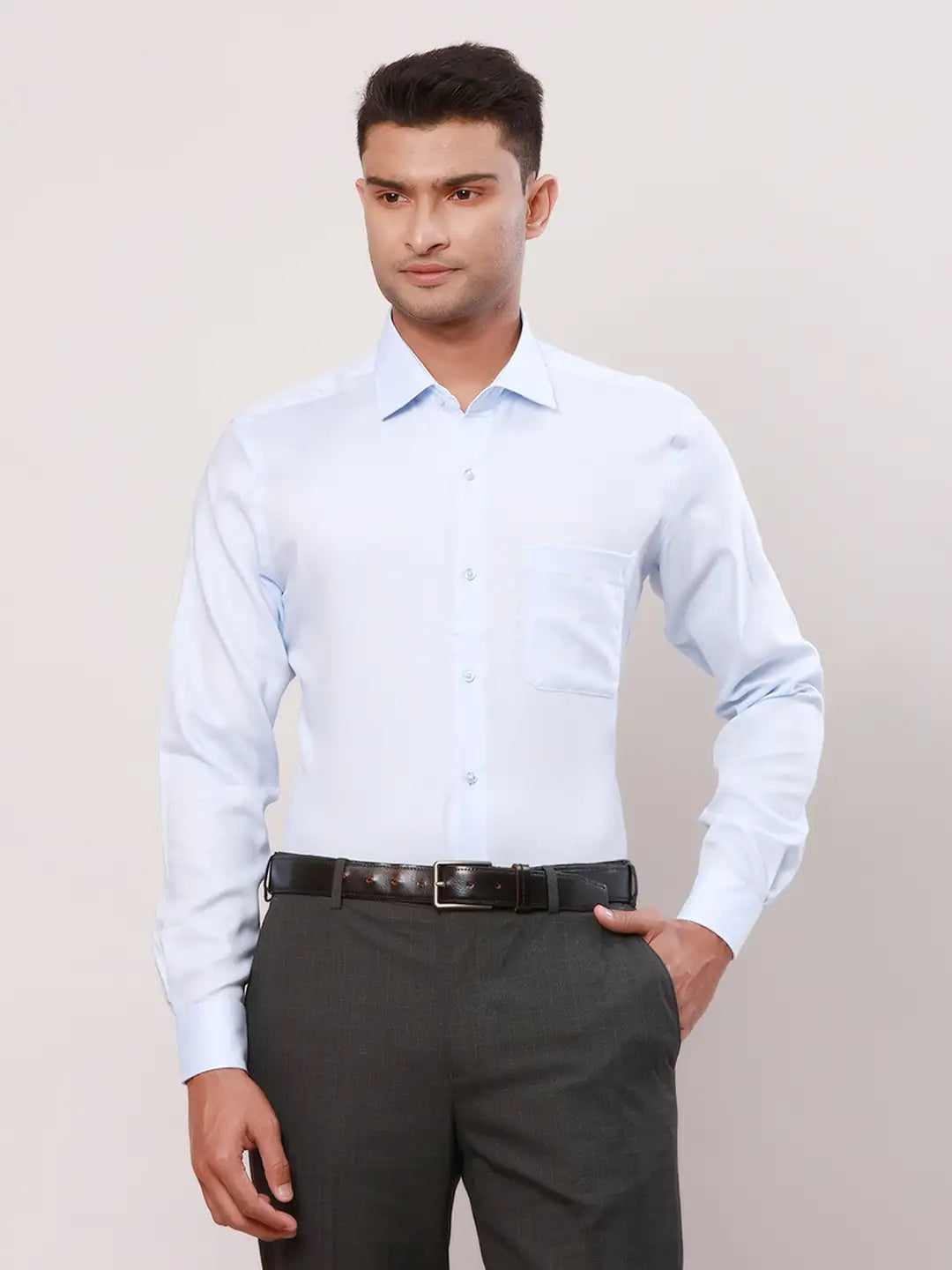Raymond Men Red Structure Contemporary Fit Cotton Cutaway Collar Shirt