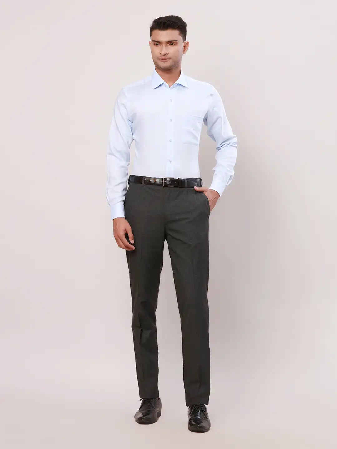 Raymond Men Red Structure Contemporary Fit Cotton Cutaway Collar Shirt