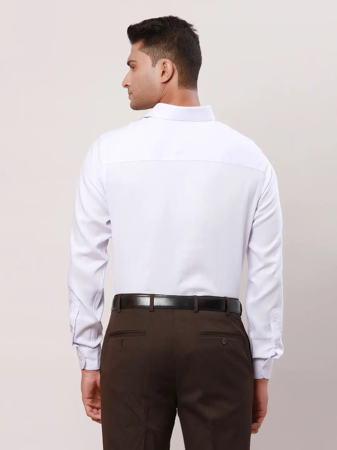 Raymond Men Blue Structure Contemporary Fit Cotton Cutaway Collar Shirt