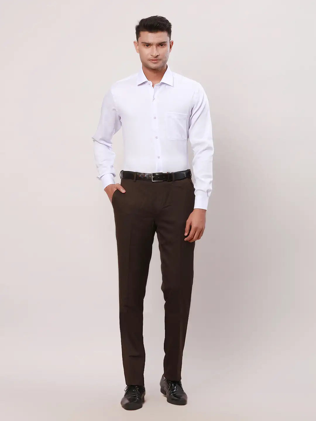 Raymond Men Blue Structure Contemporary Fit Cotton Cutaway Collar Shirt