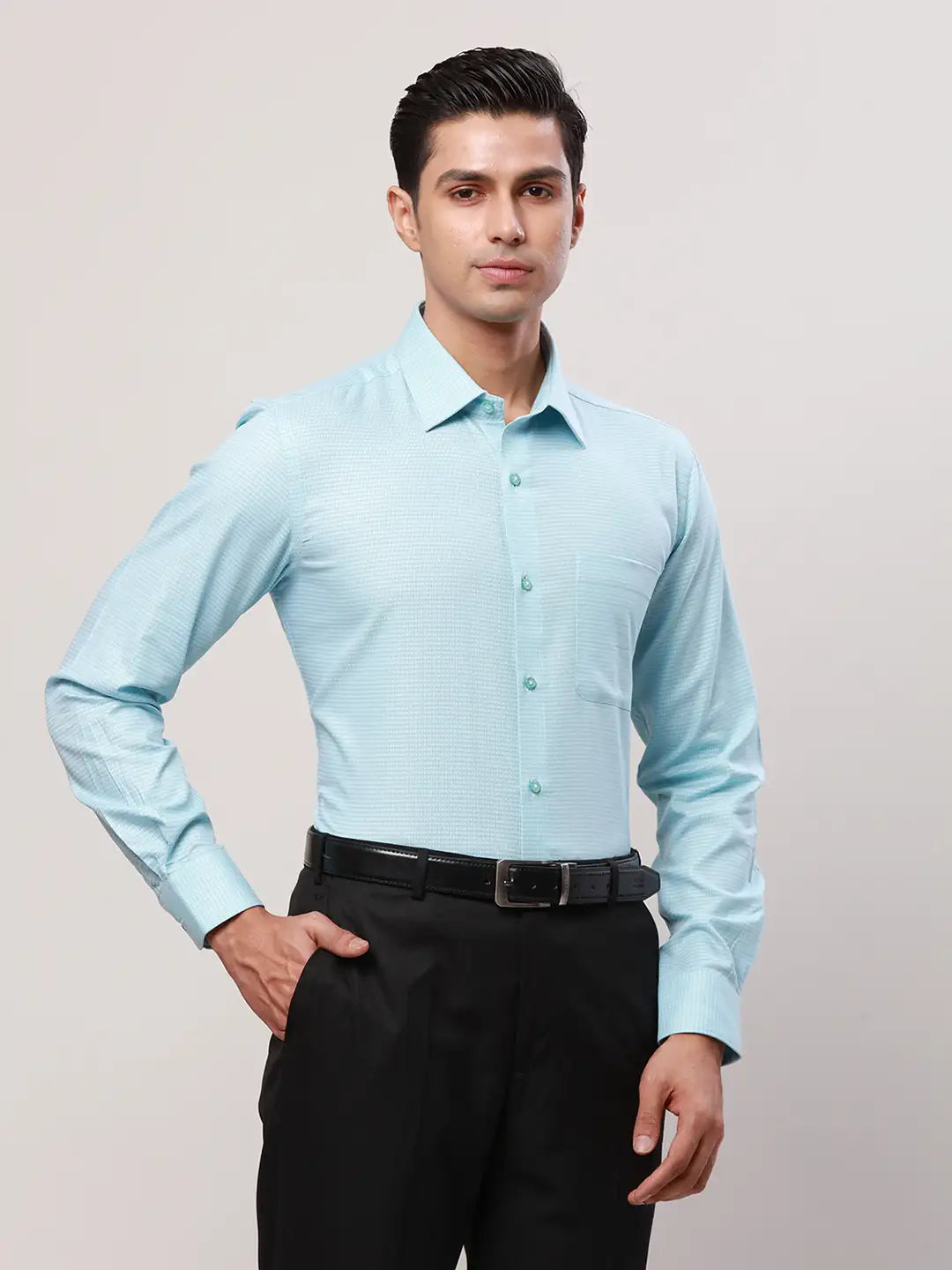 Raymond Men Yellow Checks Contemporary Fit Cotton Cutaway Collar Shirt