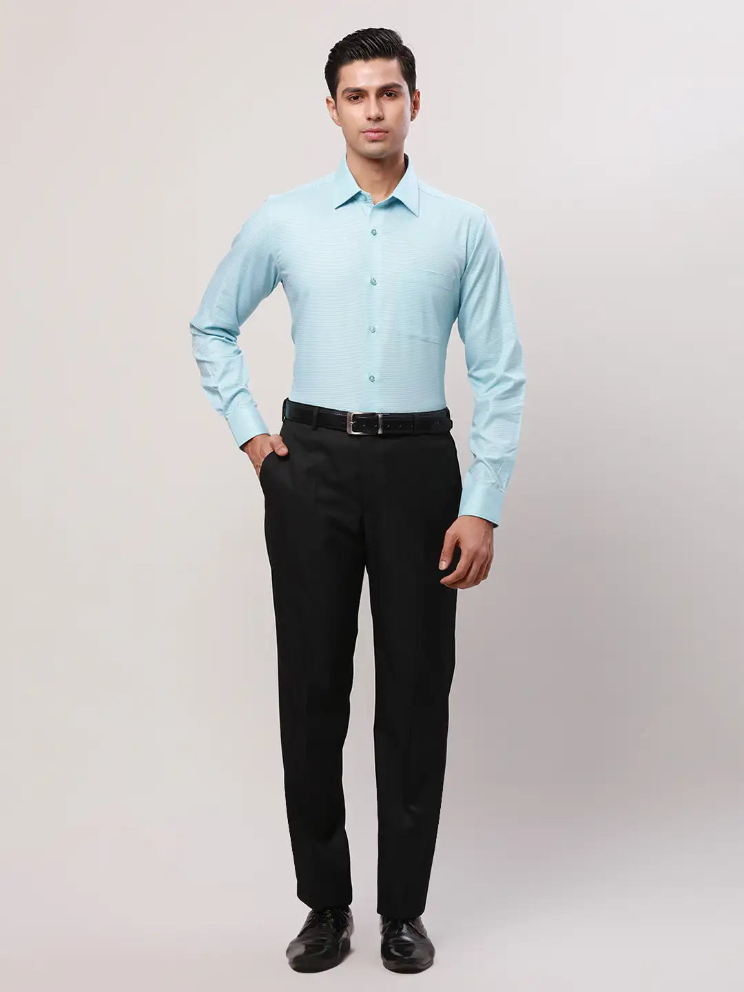 Raymond Men Yellow Checks Contemporary Fit Cotton Cutaway Collar Shirt