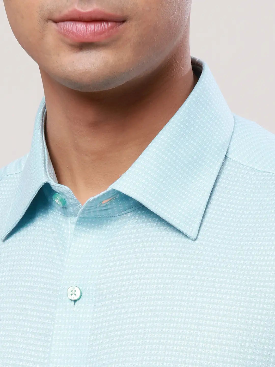 Raymond Men Yellow Checks Contemporary Fit Cotton Cutaway Collar Shirt