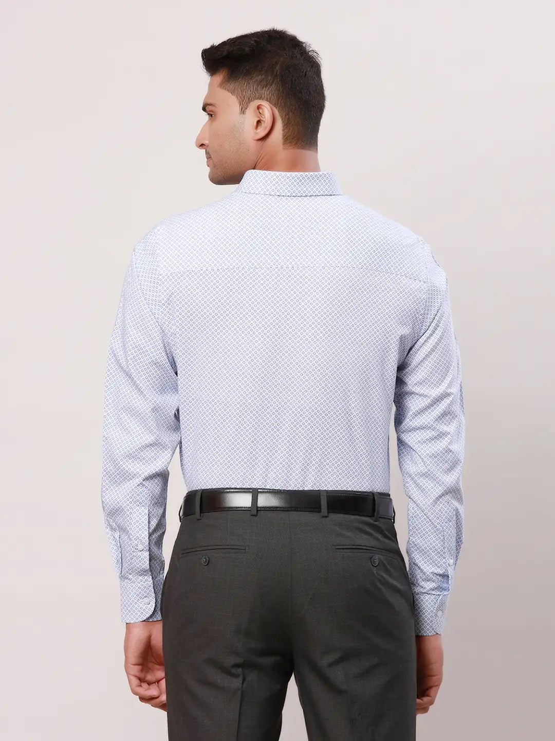 Raymond Men Violet Structure Regular Fit Cotton Cutaway Collar Shirt