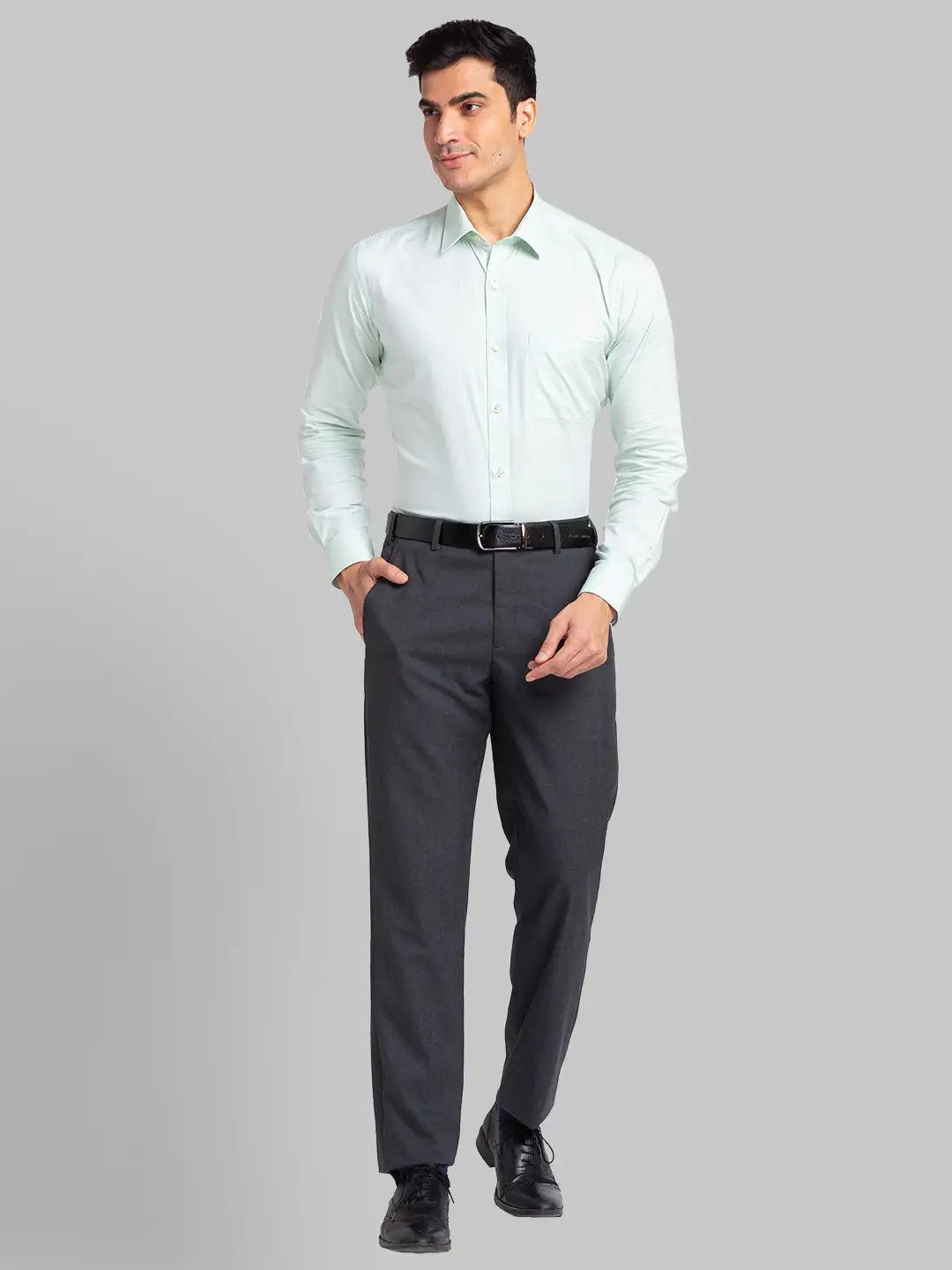 Raymond Men Blue Solid Slim Fit Cotton Shirt