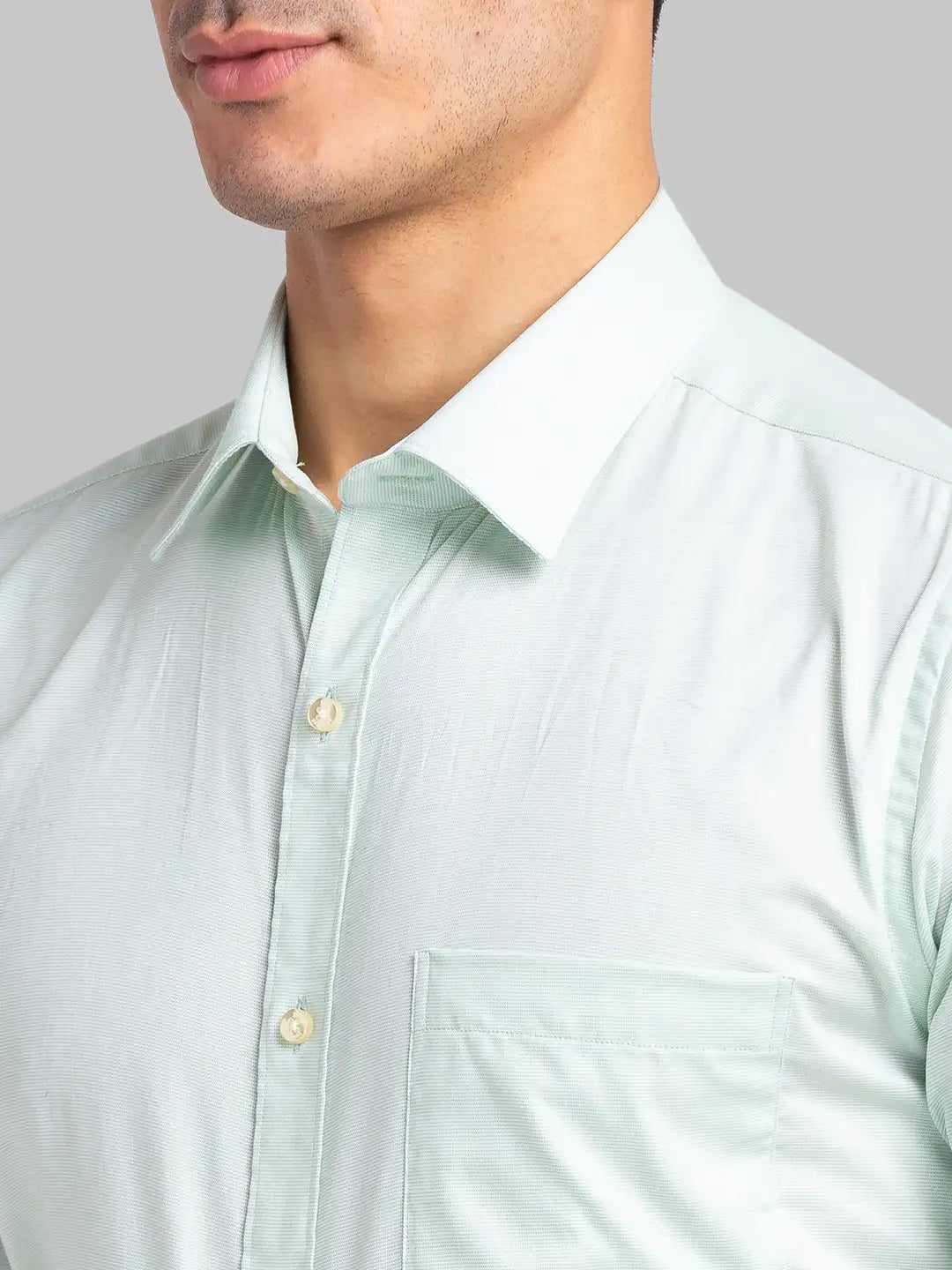 Raymond Men Blue Solid Slim Fit Cotton Shirt
