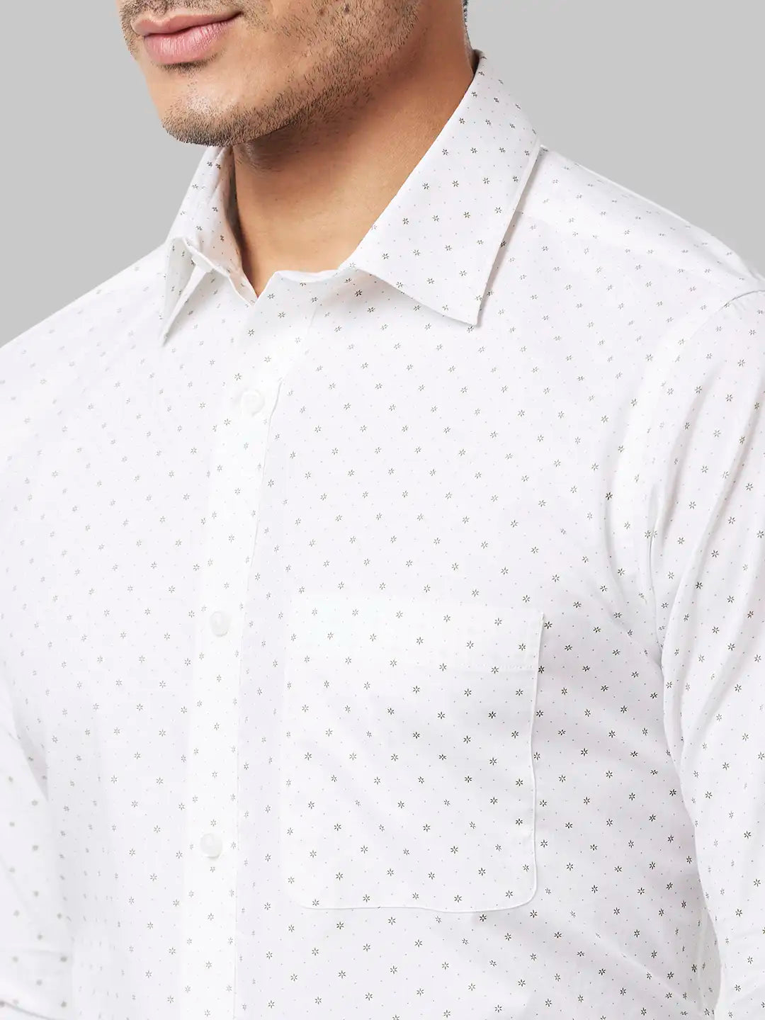 Raymond Men Grey Slim Fit Checkered Polyester Rayon - - Trouser