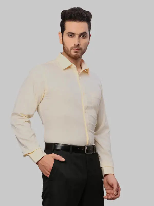 Men Slim Fit Black Shirt