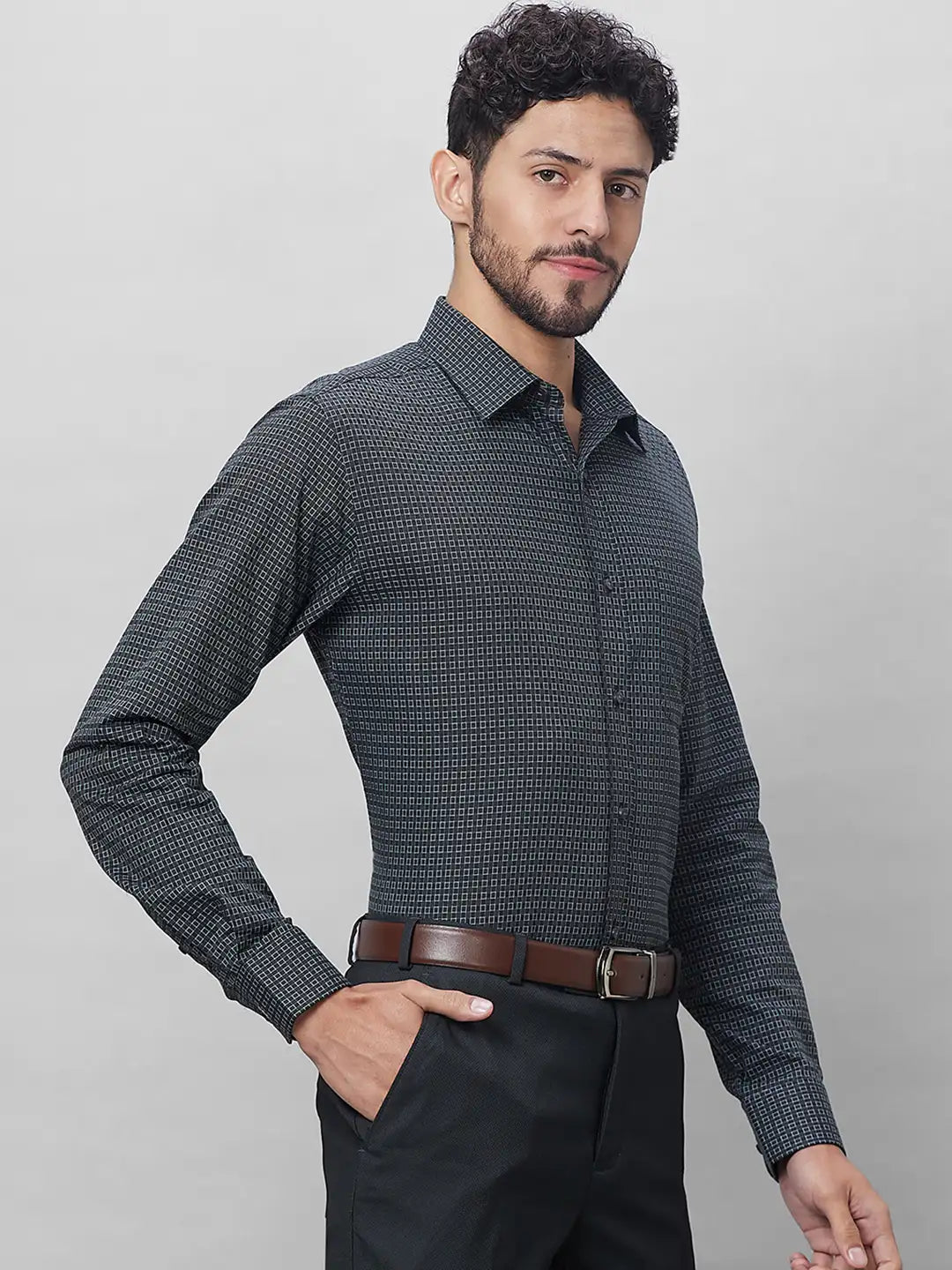 Raymond Men Red Structure Slim Fit Cotton Shirts
