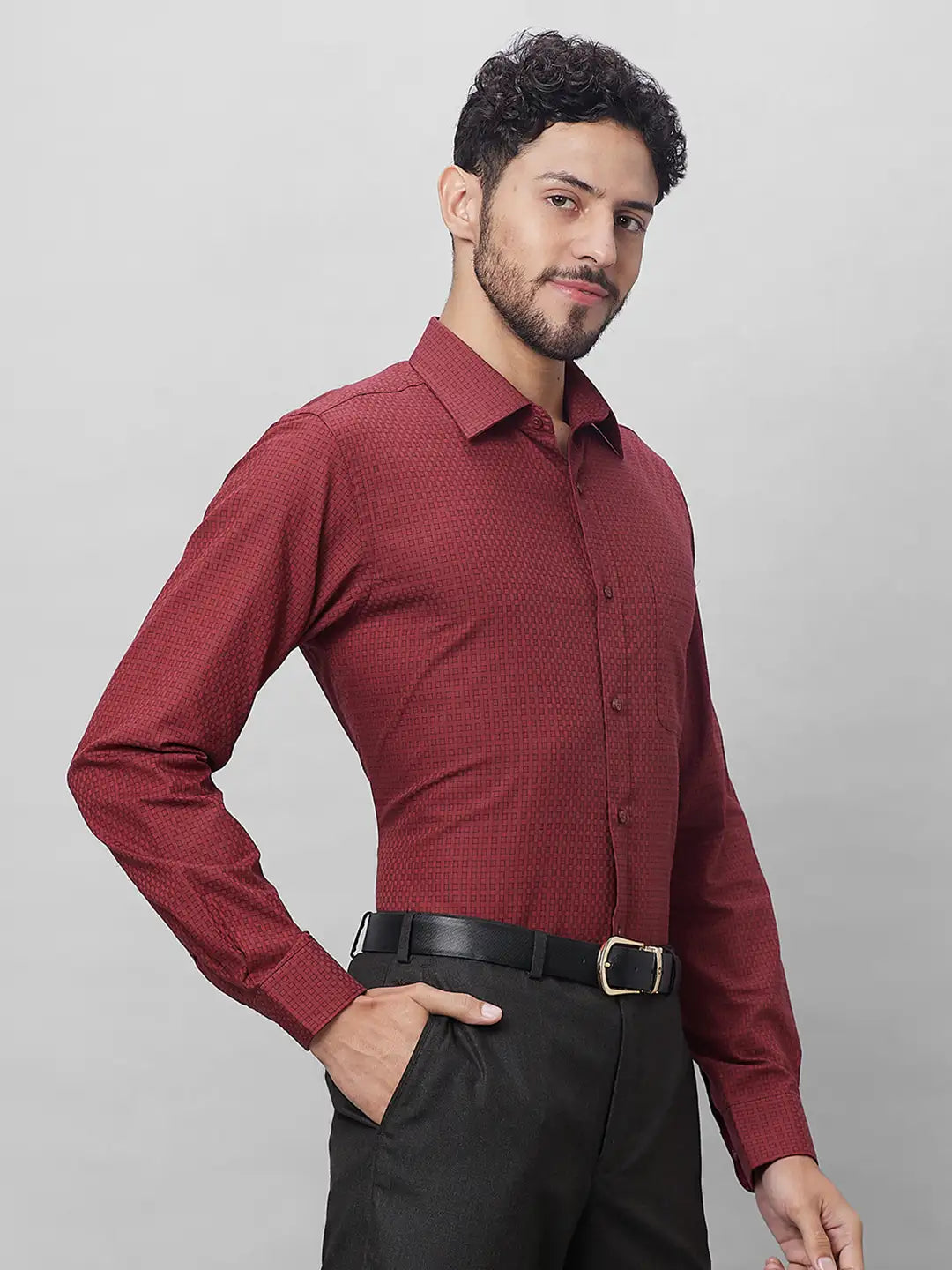 Raymond Men Red Structure Slim Fit Cotton Shirts