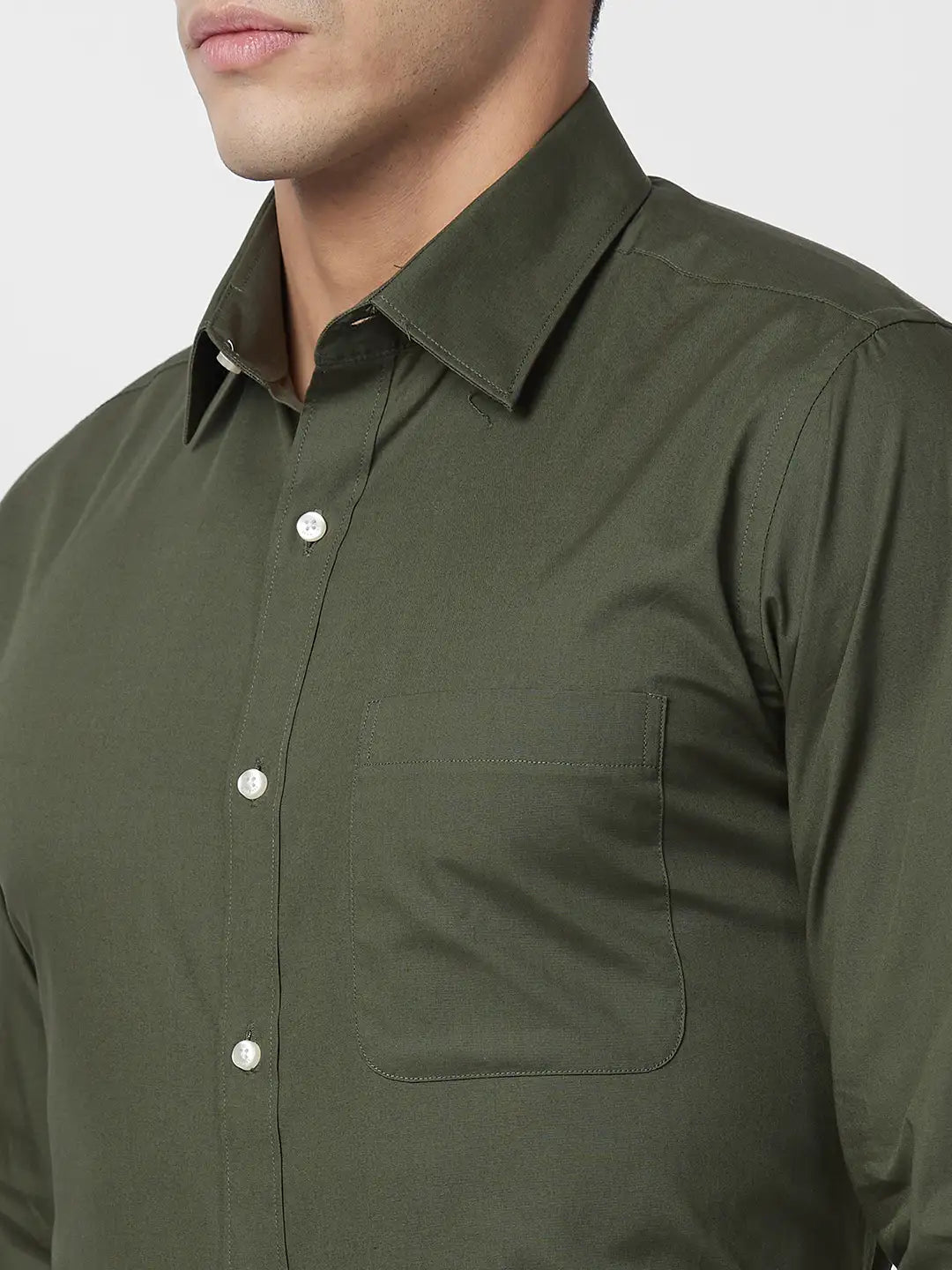 Raymond Men Blue Solid Slim Fit Cotton Shirt