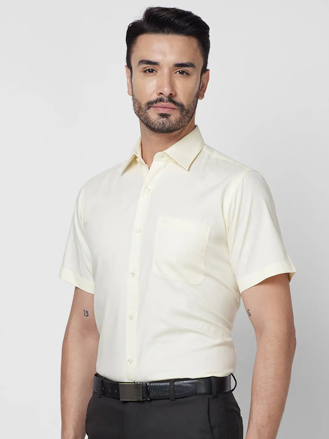 Raymond Men Blue Solid Slim Fit Polyester Blend Trouser