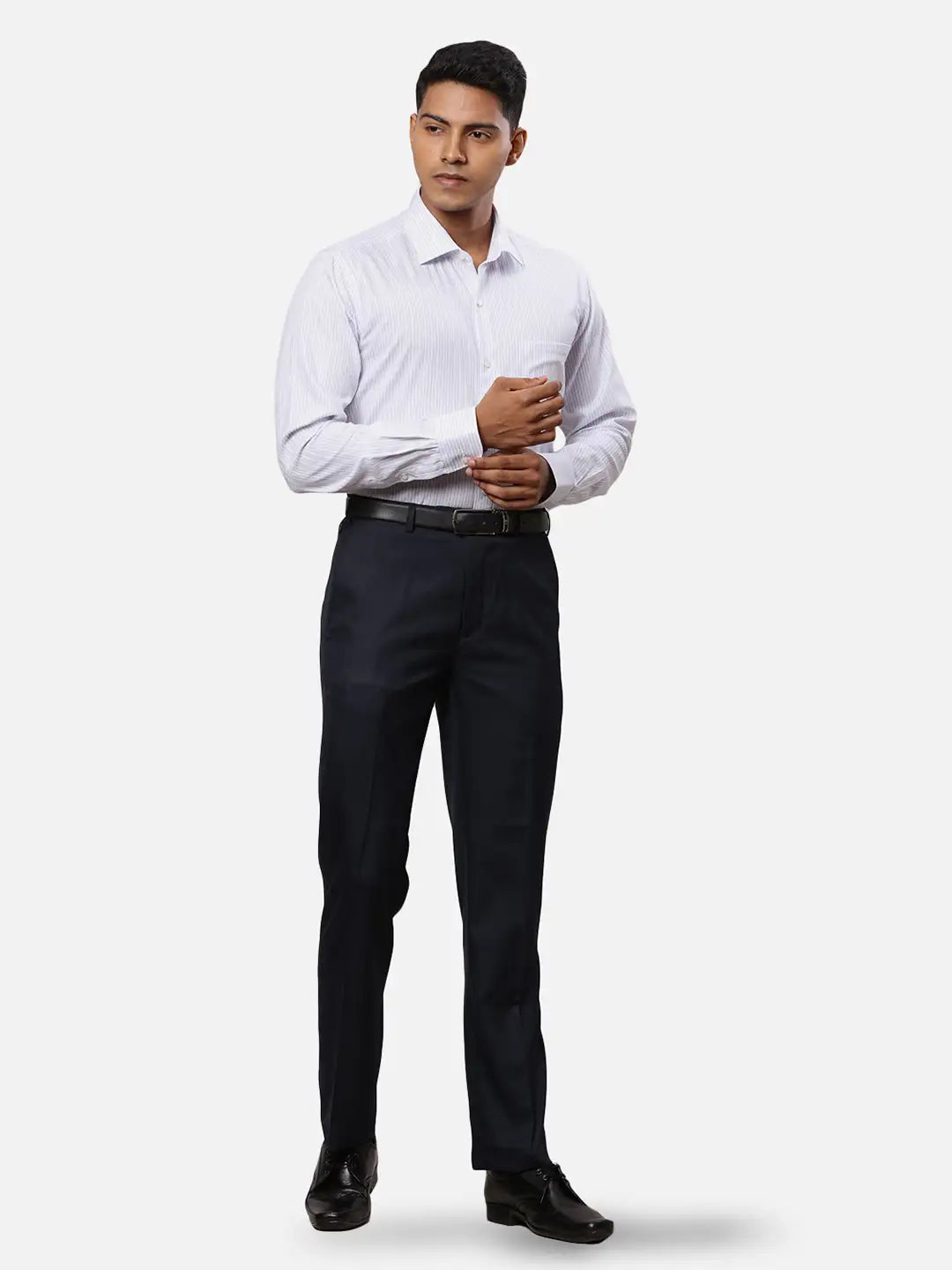 Raymond Men Green Solid Contemporary Fit Polyester Blend Trouser