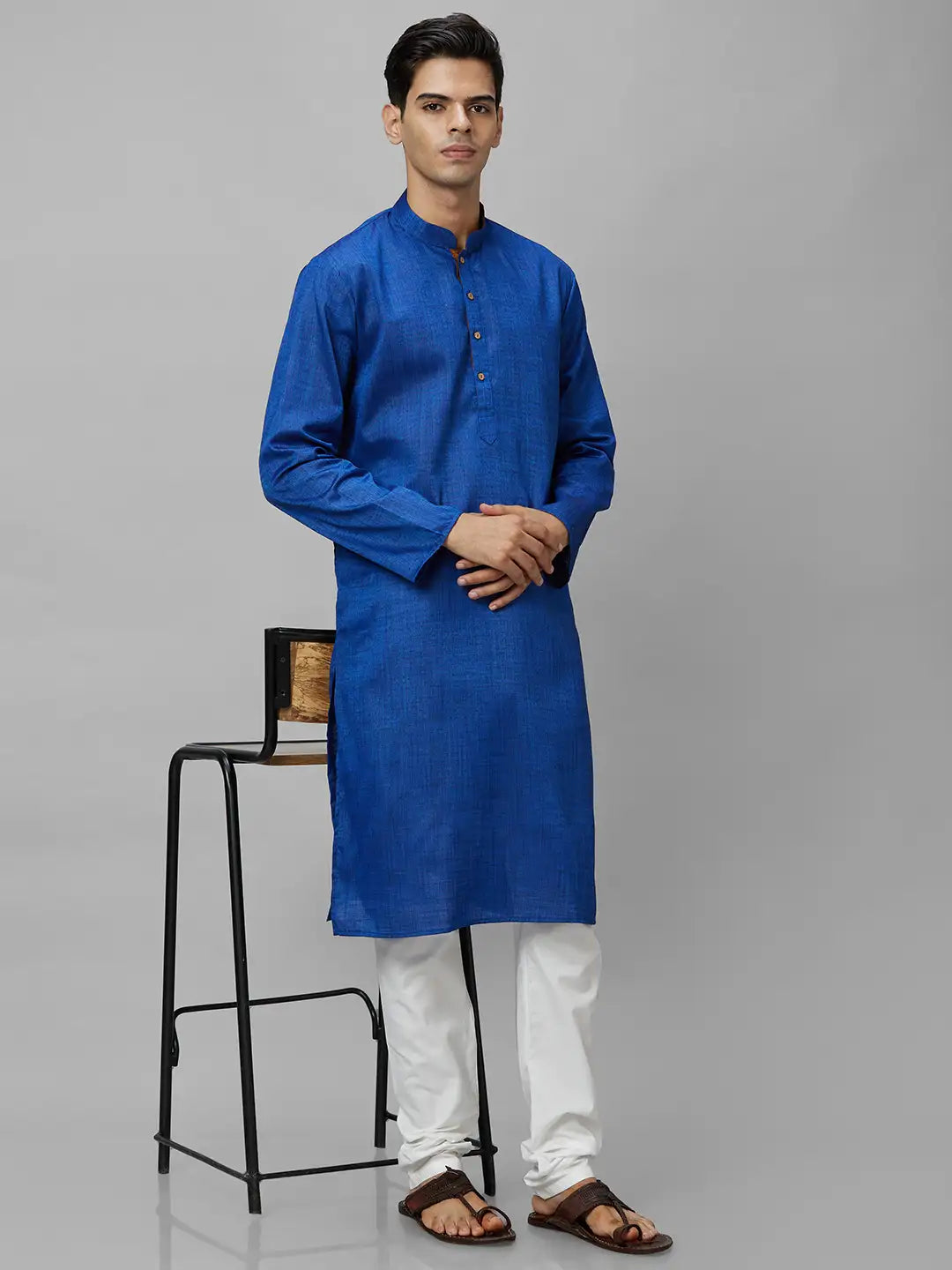 Men Maroon Solid Polyester Kurta