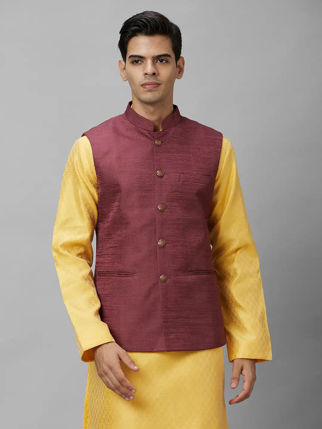 Men White Structure Polyester Bundi