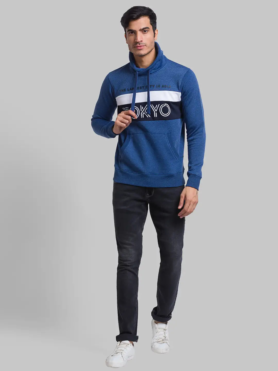 Men Regular Fit Light Blue Sweatshirt