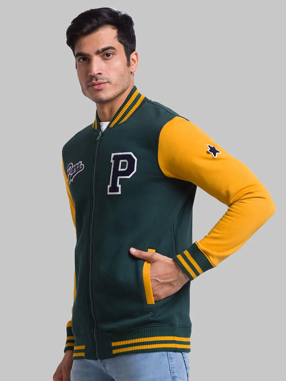 Men Regular Fit Black T-Shirt