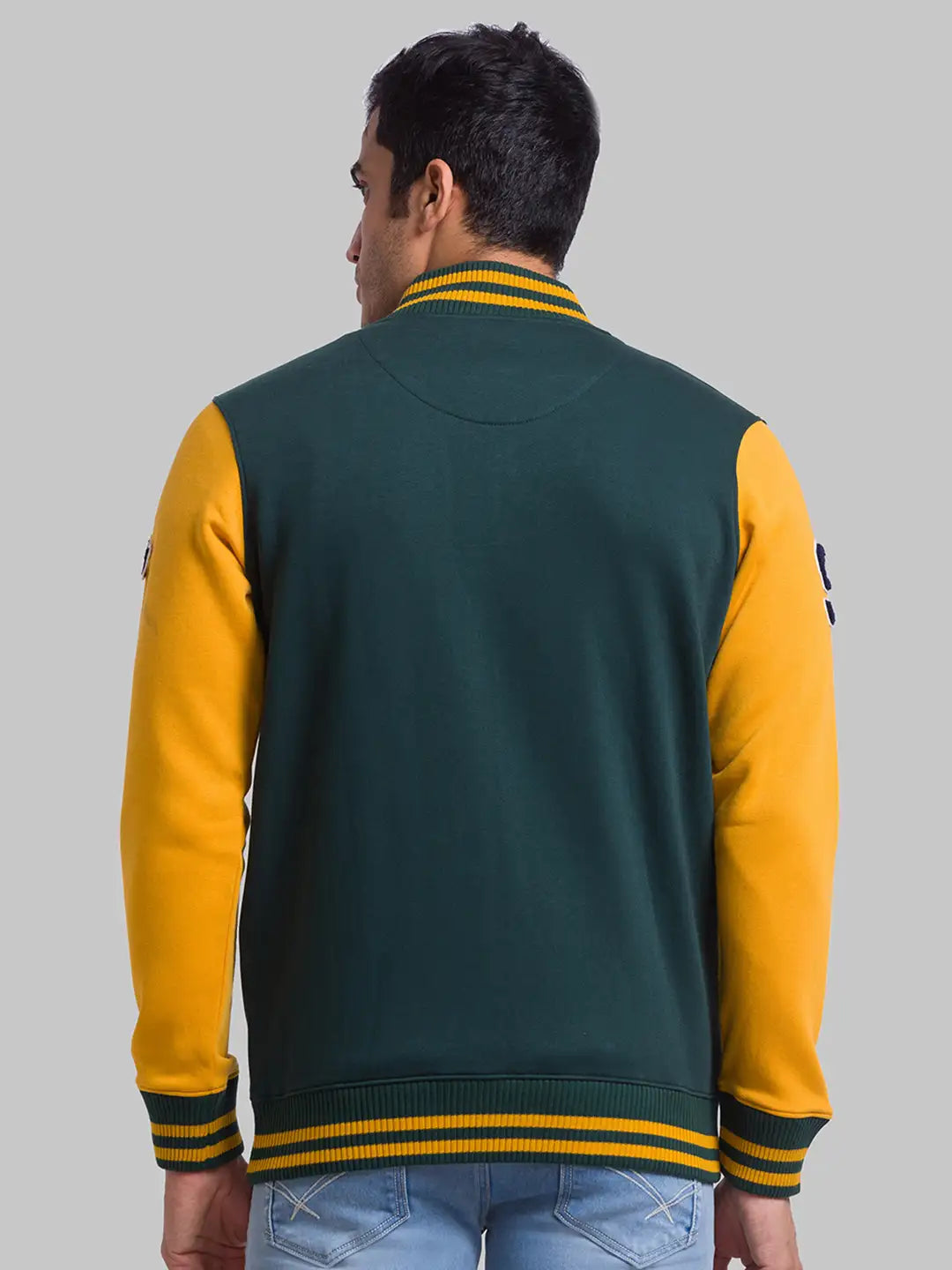 Men Regular Fit Black T-Shirt