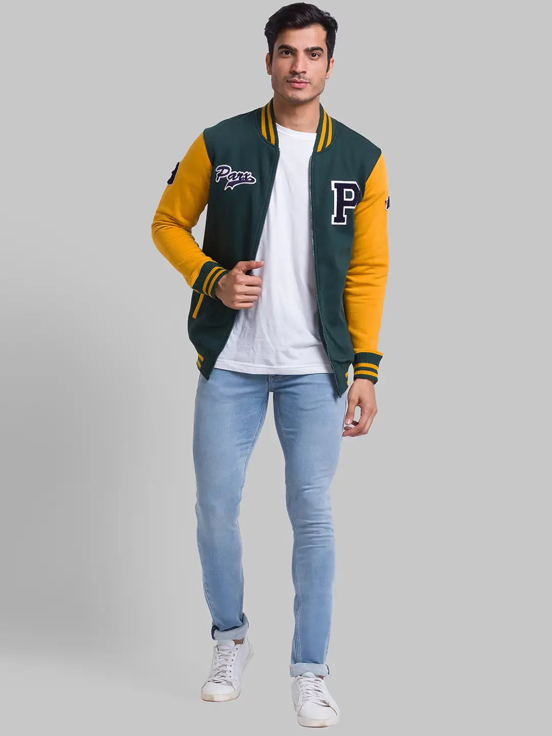 Men Regular Fit Black T-Shirt