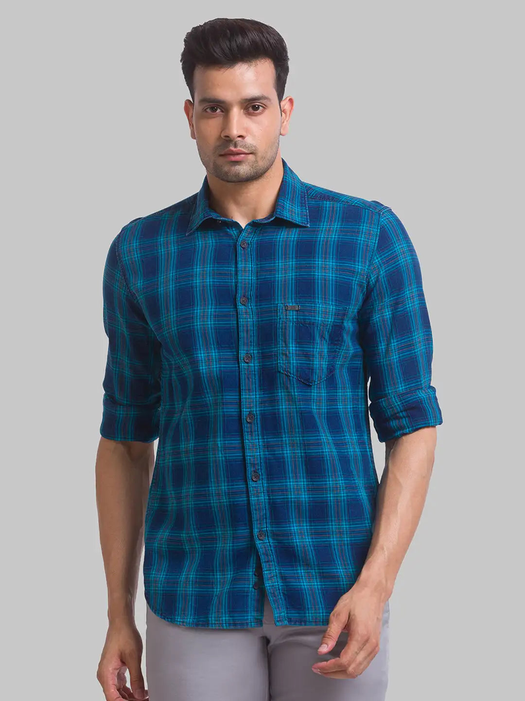Men Slim Tapered Fit Blue Jeans