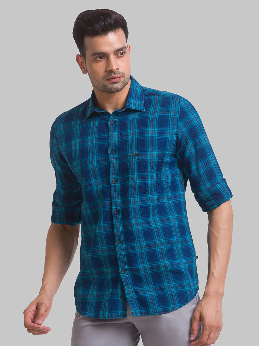 Men Slim Tapered Fit Blue Jeans