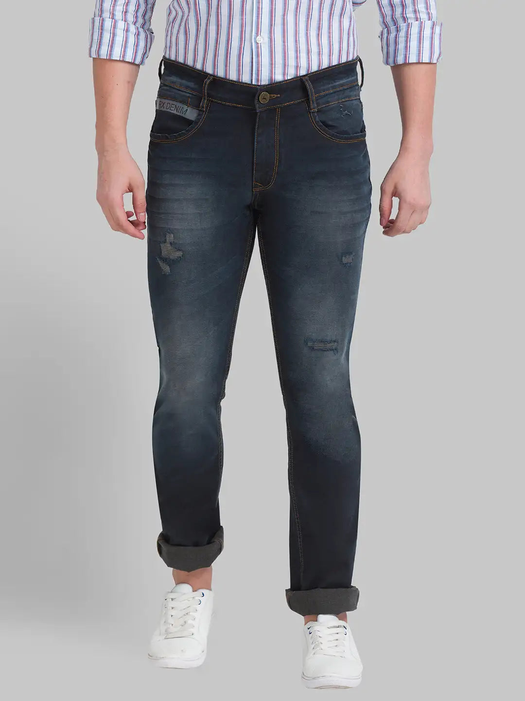 Men Tapered Fit Blue Jeans