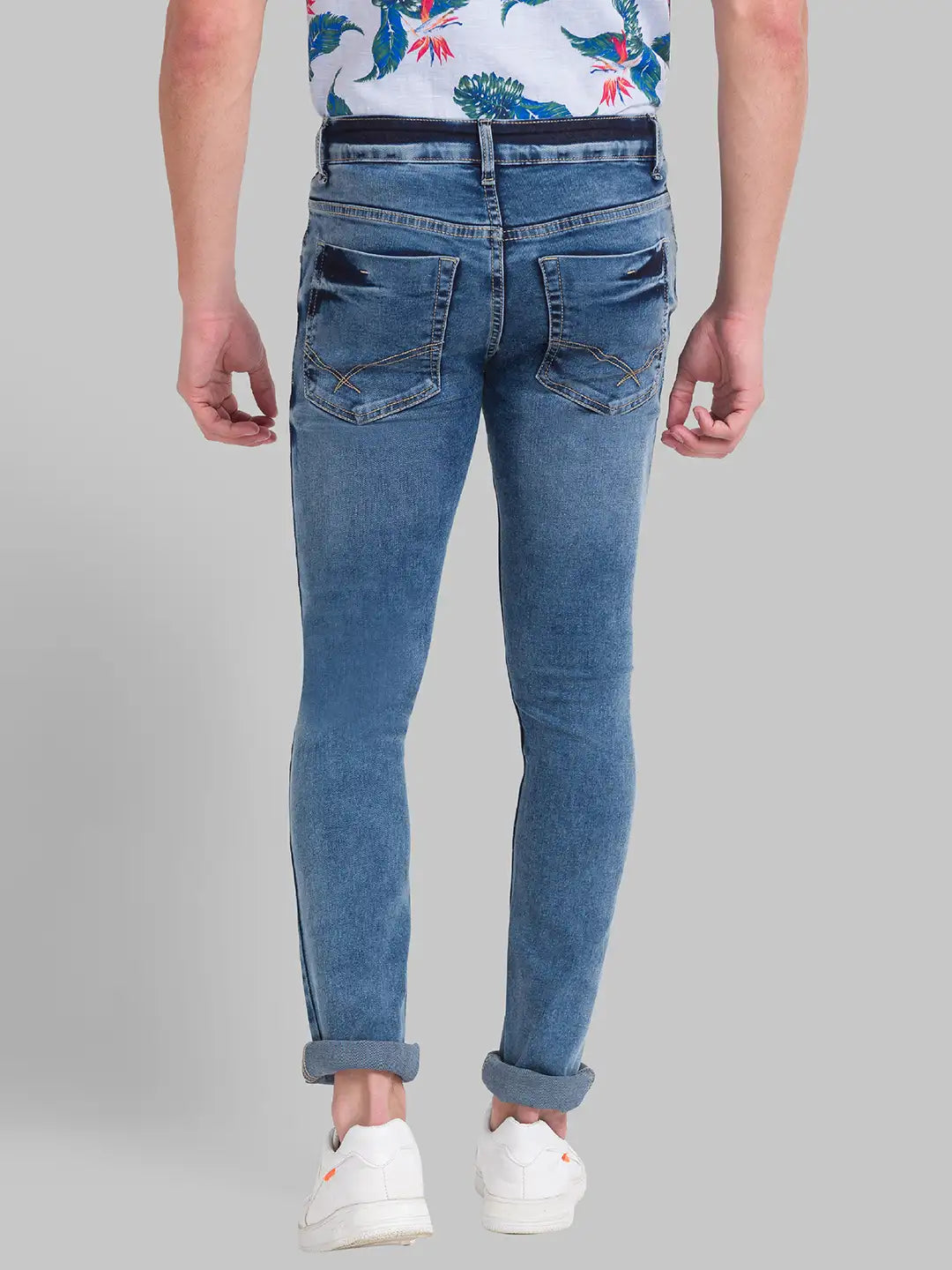 Men Tapered Fit Blue Jeans