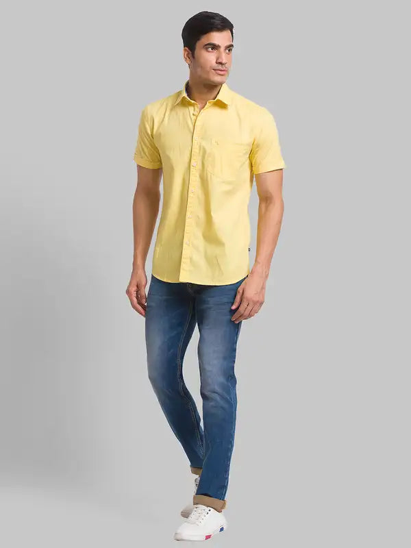 Men Slim Tapered Fit Blue Jeans
