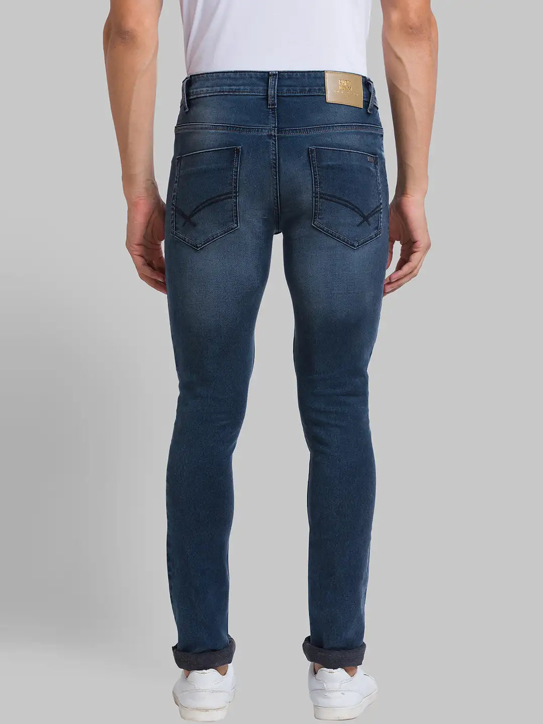 Men Tapered Fit Blue Jeans