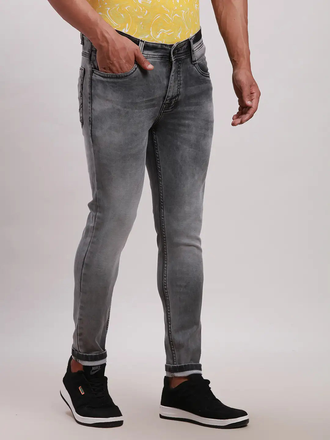Men Blue Slim Tapered Fit Plain Cotton Blend Jeans