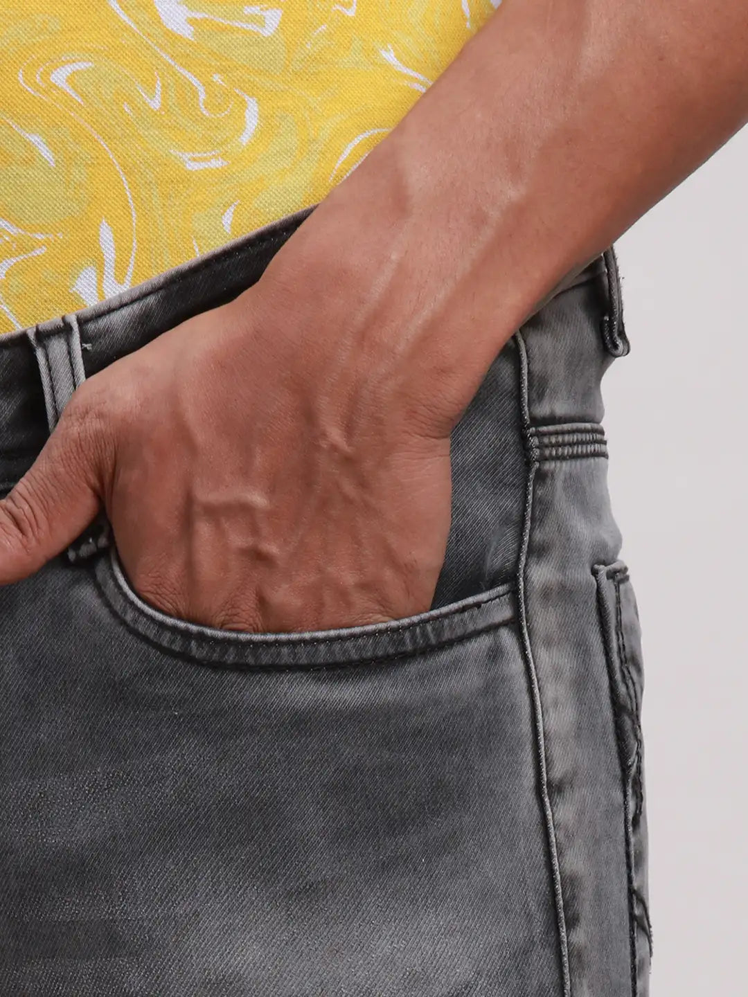 Men Blue Slim Tapered Fit Plain Cotton Blend Jeans