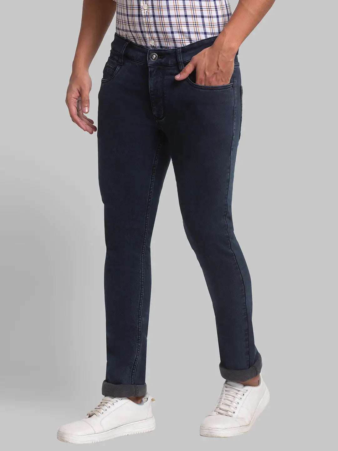 Men Tapered Fit Black Jeans
