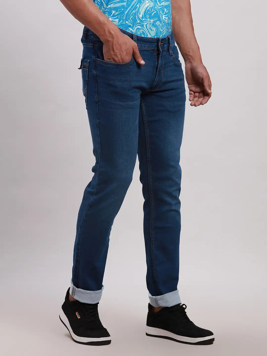 Men Blue Slim Tapered Fit Plain Cotton Blend Jeans